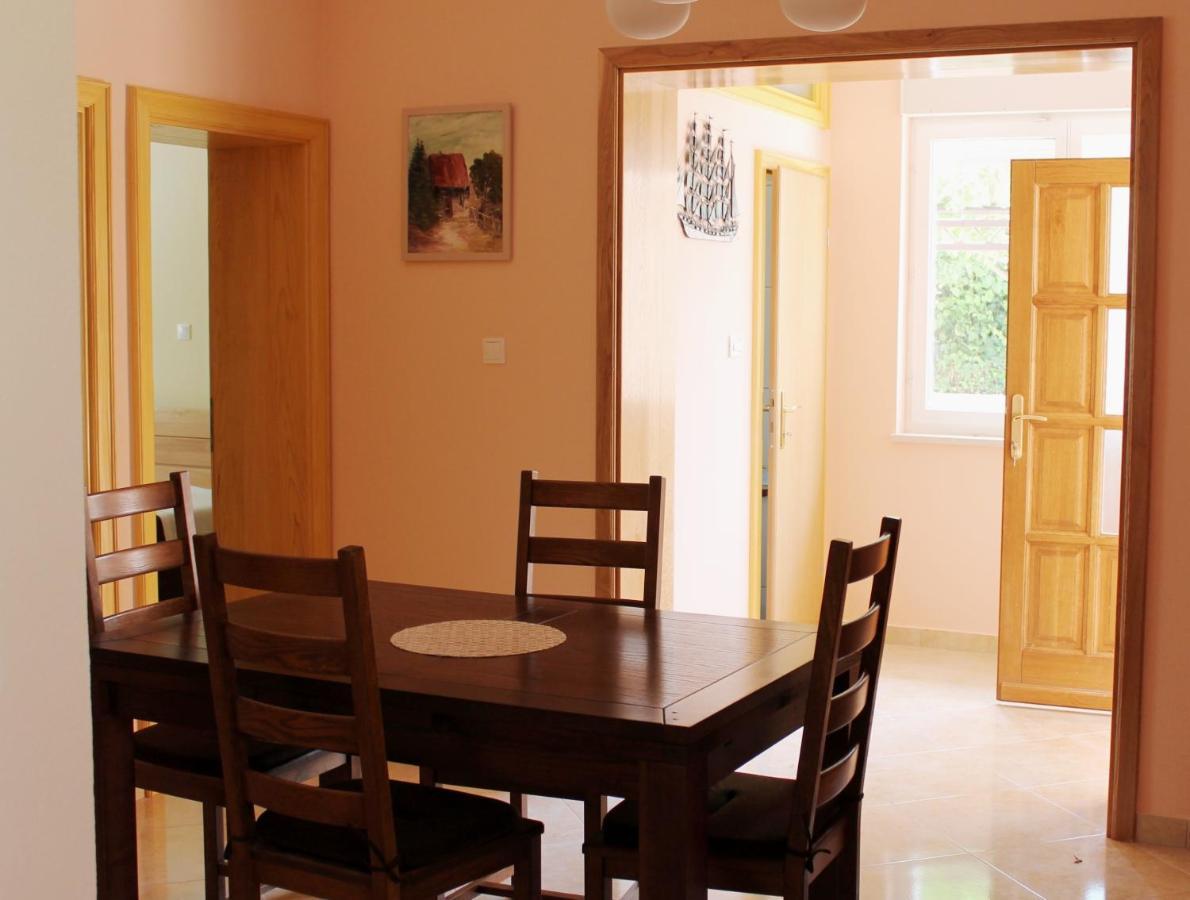 Apartments Beautiful Sandy Beach سبليت المظهر الخارجي الصورة