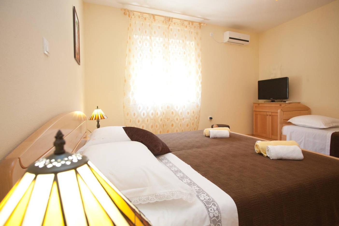 Apartments Beautiful Sandy Beach سبليت المظهر الخارجي الصورة